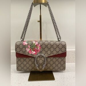 Gucci Dionysus Supreme Floral Print Canvas and Suede Bag with Shoulder Chain